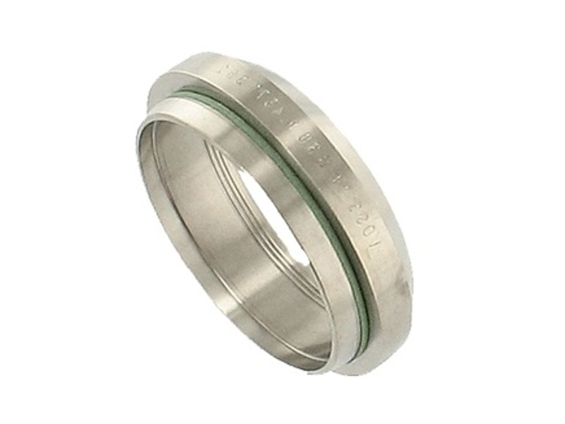 Zářezný kroužek, tvrzený, leštěný s FPM těsněním, PN160: 28