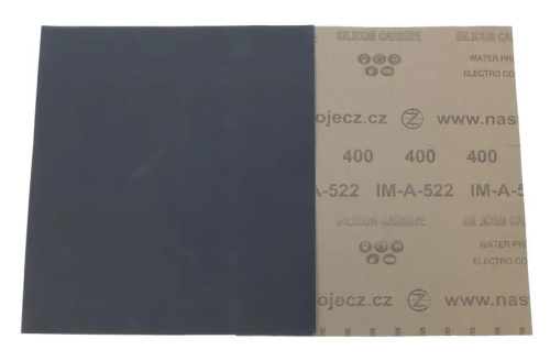 Brusný voděodolný papír 230x280mm zrnitost 320 pro ruční i strojní broušení laků